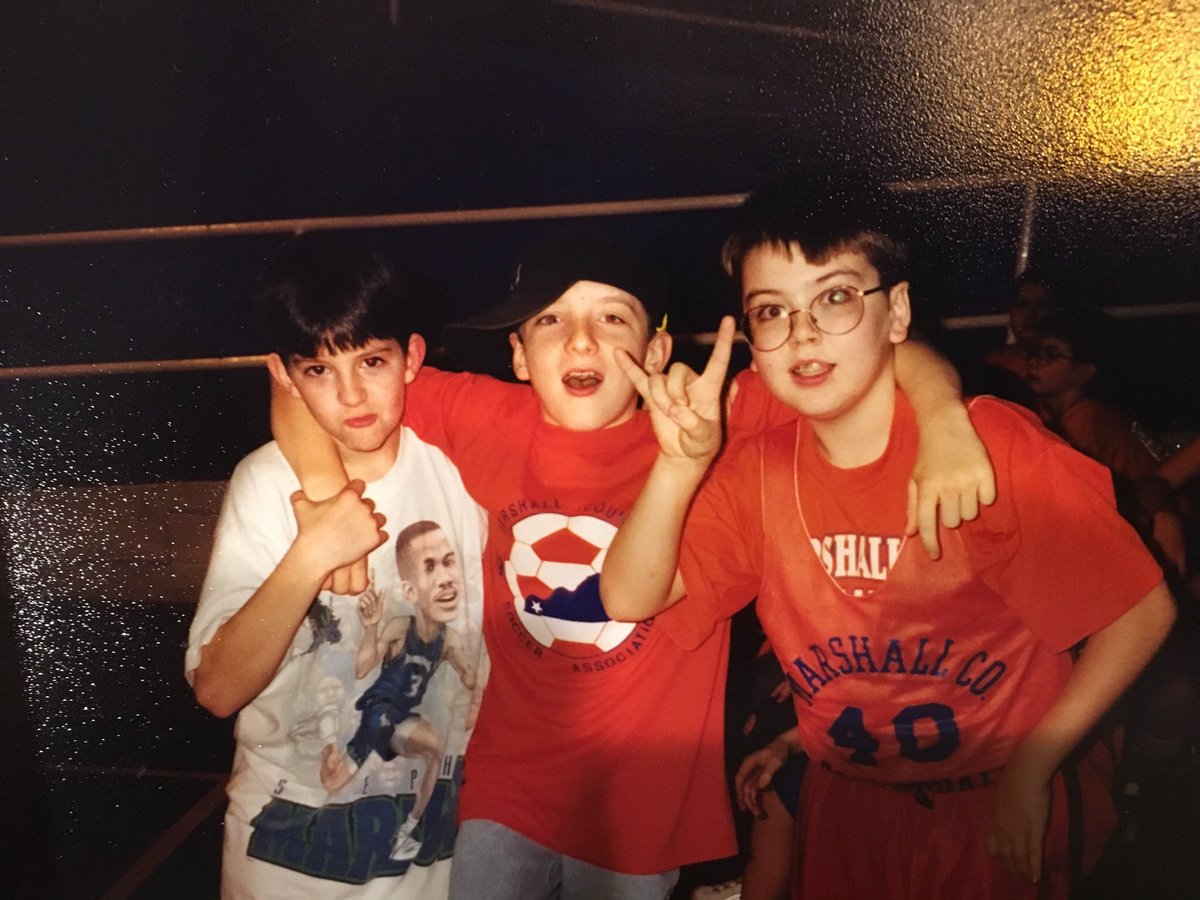 rynorickman's tweet photo. Vote for the guy in the middle (@kalebleemusic) in honor of the 3 biggest ballers in the 1998 Marshall County recreational basketball league! @TopShelfToby @NBCTheVoice #KalebPryorDuet https://t.co/XApImSngMl