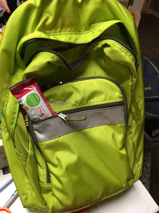 SaraPrisk's tweet photo. Proud of what's not in my #SimpleTruth products! #MyMagazineSharing #FreeSamp #IHeartST https://t.co/A5h4A8nuOr https://t.co/oyXDE7ucpo