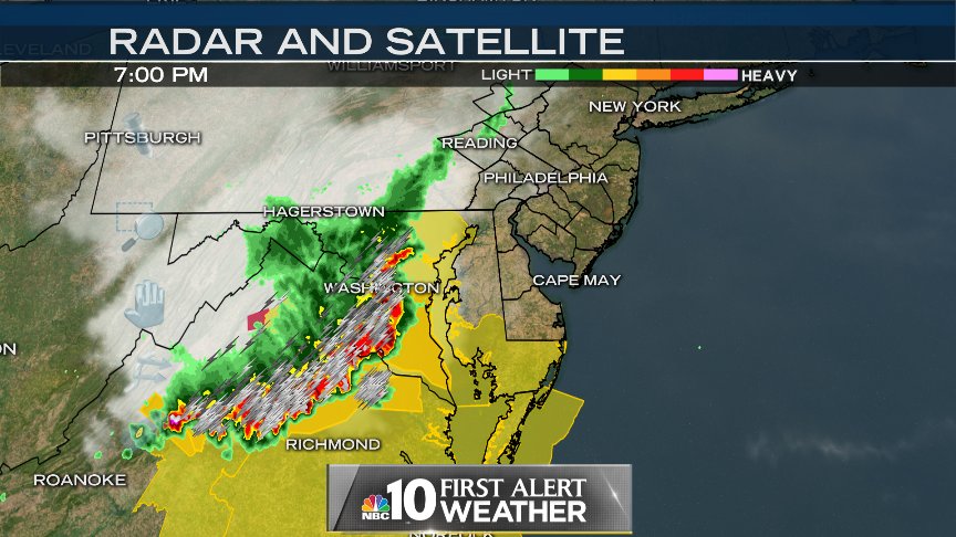 TammieSouza's tweet image. #Radar #BowEcho #WestVirginia #WashingtonDC this eve #DamagingWind #Hail #TornadoWarning look at intense #lightning #SevereWeather #Midwest heads toward #Philadelphia Tuesday eve #FirstAlert #PersonalPlan 4PM-Midnight @NBCPhiladelphia @KrystalKlei @SteveSosnaNBC @HurricaneNBC10