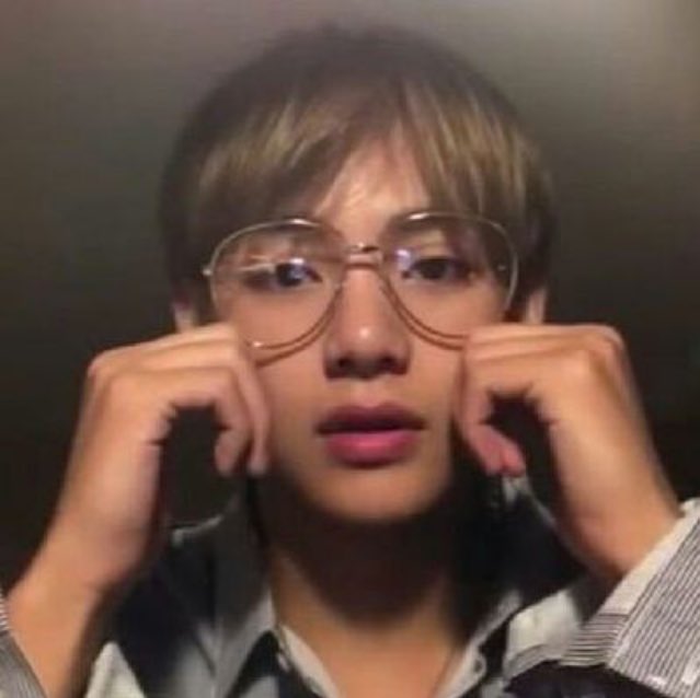 mygitae's tweet image. 💗  #iVoteBTSBBMAs @BTS_twt