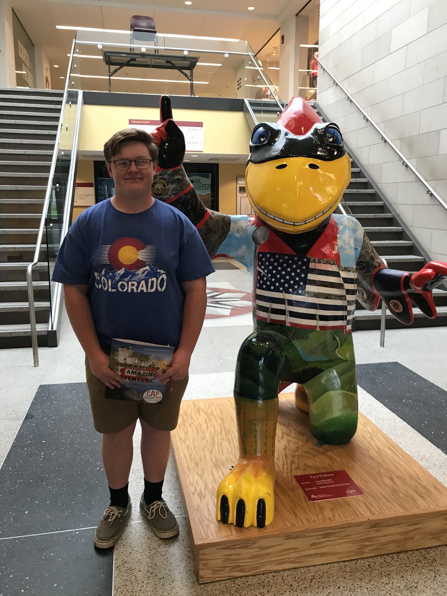 mommainky13's tweet photo. Cyclone class of 2023...great day choosing his adventure. #ISUengineering https://t.co/wem7kgVmqb