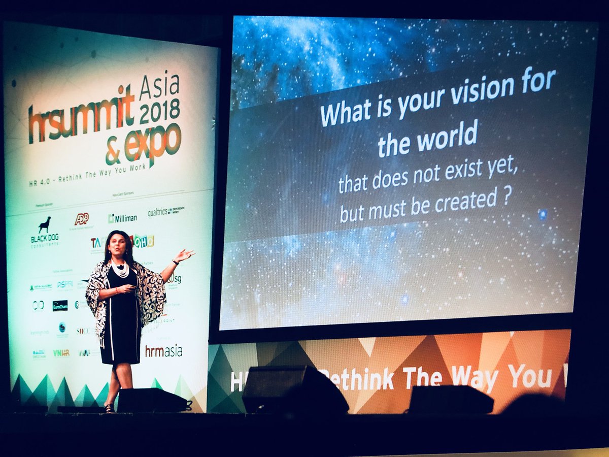 tanvi_gautam's tweet image. Speaking on the massive stage of #hrsummit2018 Asia’s biggest HR event. Walking the length of that stage is an experience :) #digitalTransformstion &amp;amp; #narrative of #FutureOfWork