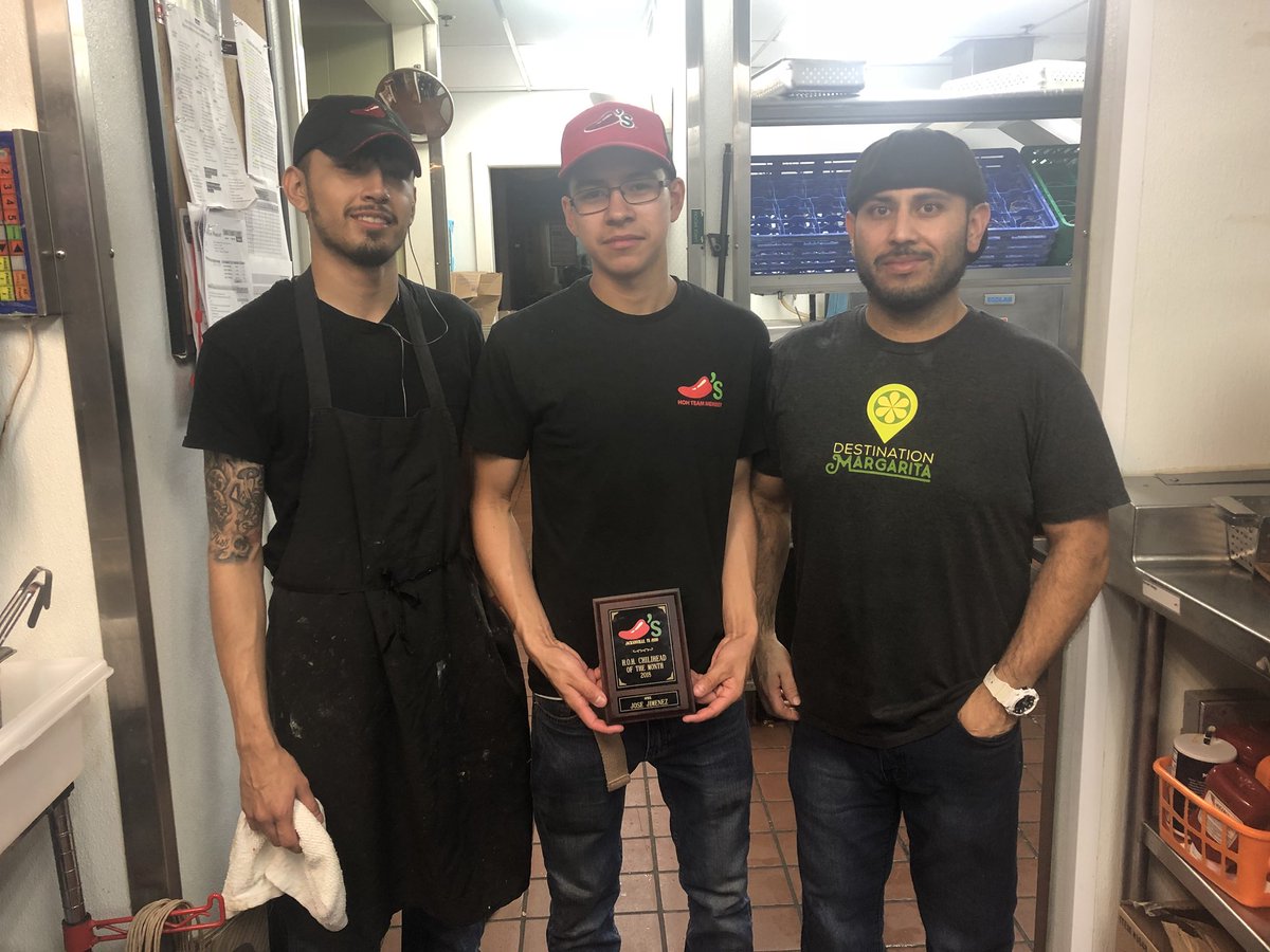 DaltonDunn12's tweet photo. Jacksonville’s HOH TM of the month, Jose. Man this guy has a great work ethic and a willingness to learn! Keep doing what your doing and you will go far! #chilisdevelopment @ShawnGowin1010 @NonesErin @chilisdave https://t.co/TYtwxmyII2