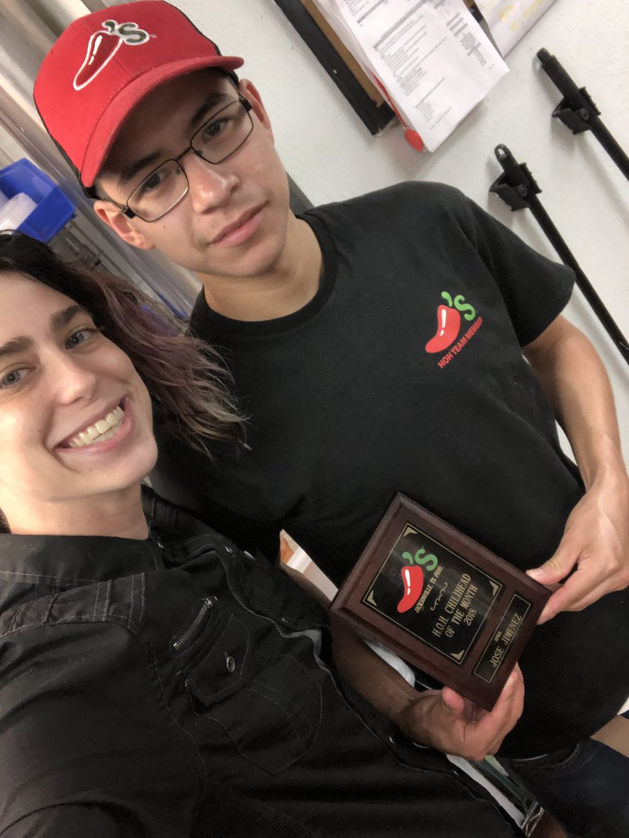 DaltonDunn12's tweet photo. Jacksonville’s HOH TM of the month, Jose. Man this guy has a great work ethic and a willingness to learn! Keep doing what your doing and you will go far! #chilisdevelopment @ShawnGowin1010 @NonesErin @chilisdave https://t.co/TYtwxmyII2