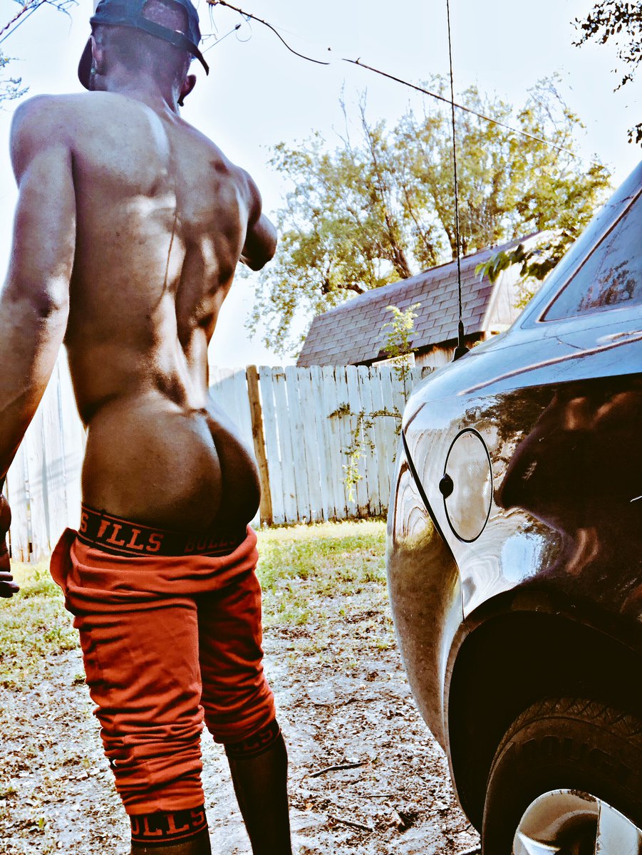 hetoojoshy's tweet photo. I know they say no one is perfect But what can I say 💁🏾‍♂️🤷🏾‍♂️‼️ #peachy 🍑🤤 https://t.co/nxD1fNTqzM