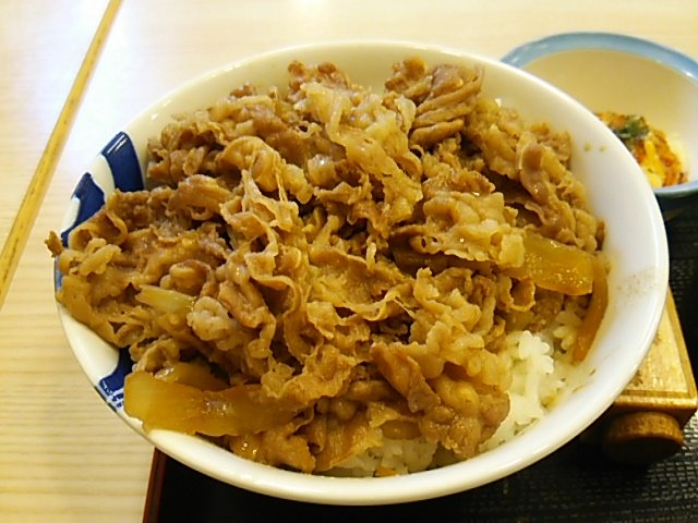 ｙｓｂ わいえすび On Twitter 旨辛チーズポテト牛めし 特盛 松屋にて 760円なり 20180515 松屋 Matsuya 旨辛チーズポテト牛めし チーズポテト 牛めし 牛丼 特盛
