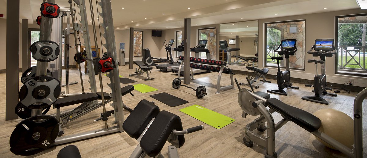 Active guests will enjoy a gym and fitness centre, as well as lawn tennis and volleyball. https://t.co/7tJsewNfE2