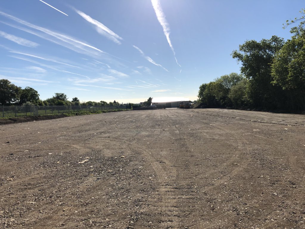 stirlindev's tweet photo. #Design &amp; Build opportunities @RiversideEPark Up to 20k sqft on a prominent location in the site. 12k vehicles pass daily. https://t.co/sUvwPkWPgm https://t.co/g3Pdq26zLd