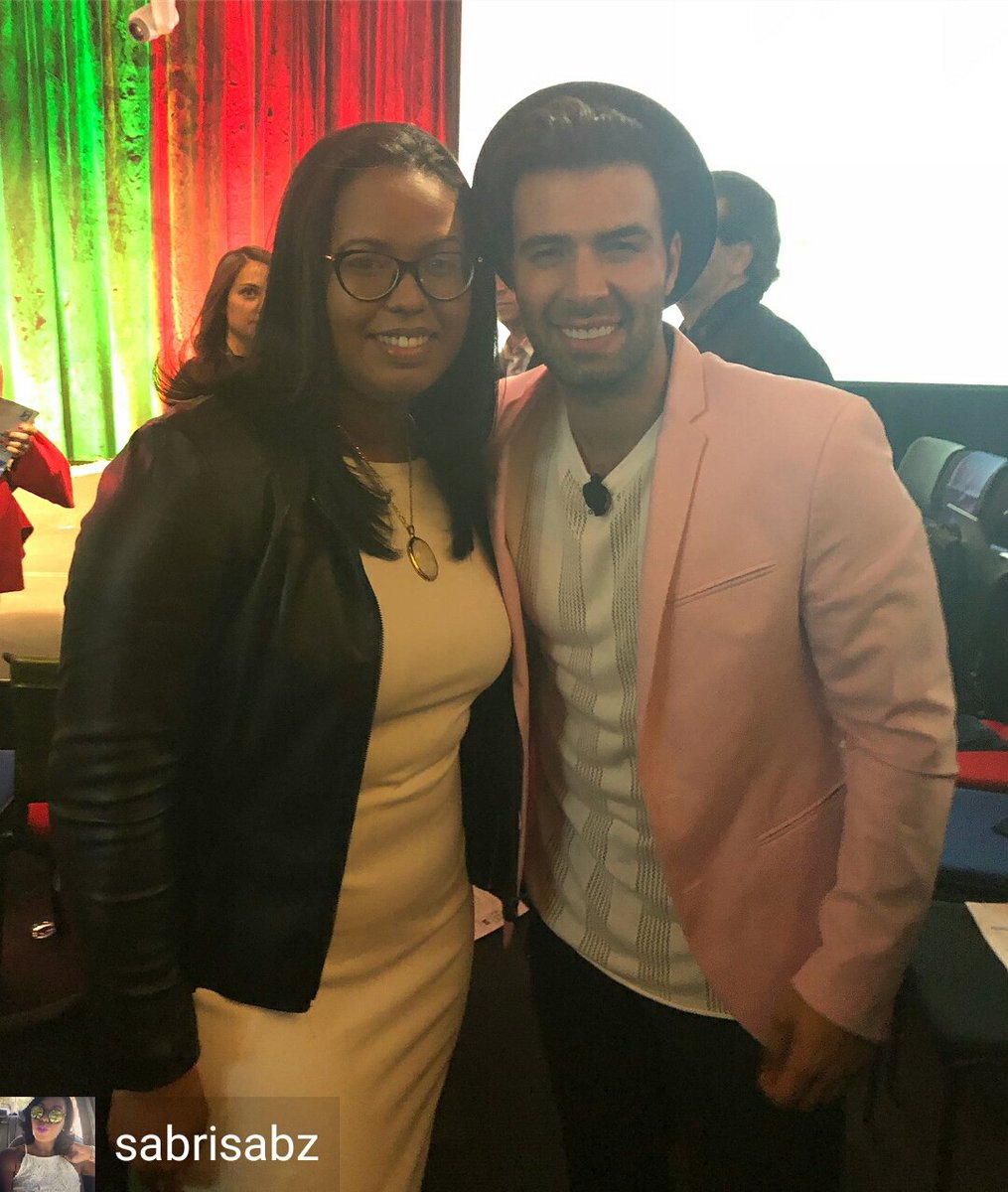TeamCanelaArg's tweet photo. #instagram @sabrisabz @jencarlosmusic en #multiculturalmarketing #upfronts #medialife #google #NYC https://t.co/hCLmhGqNGm
