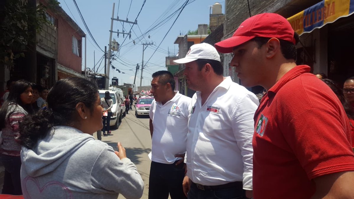Dm_Guaida's tweet photo. Amigos, fue un gusto visitar a los vecinos de la Col. La Carbonera con nuestros candidatos a alcalde y a concejal de la Magdalena Contreras, @Luis_GQM y Juan Mejía respectivamente. #VamosXMás #MoviéndonosXLaMagdalenaContreras https://t.co/TFYltD7h3I
