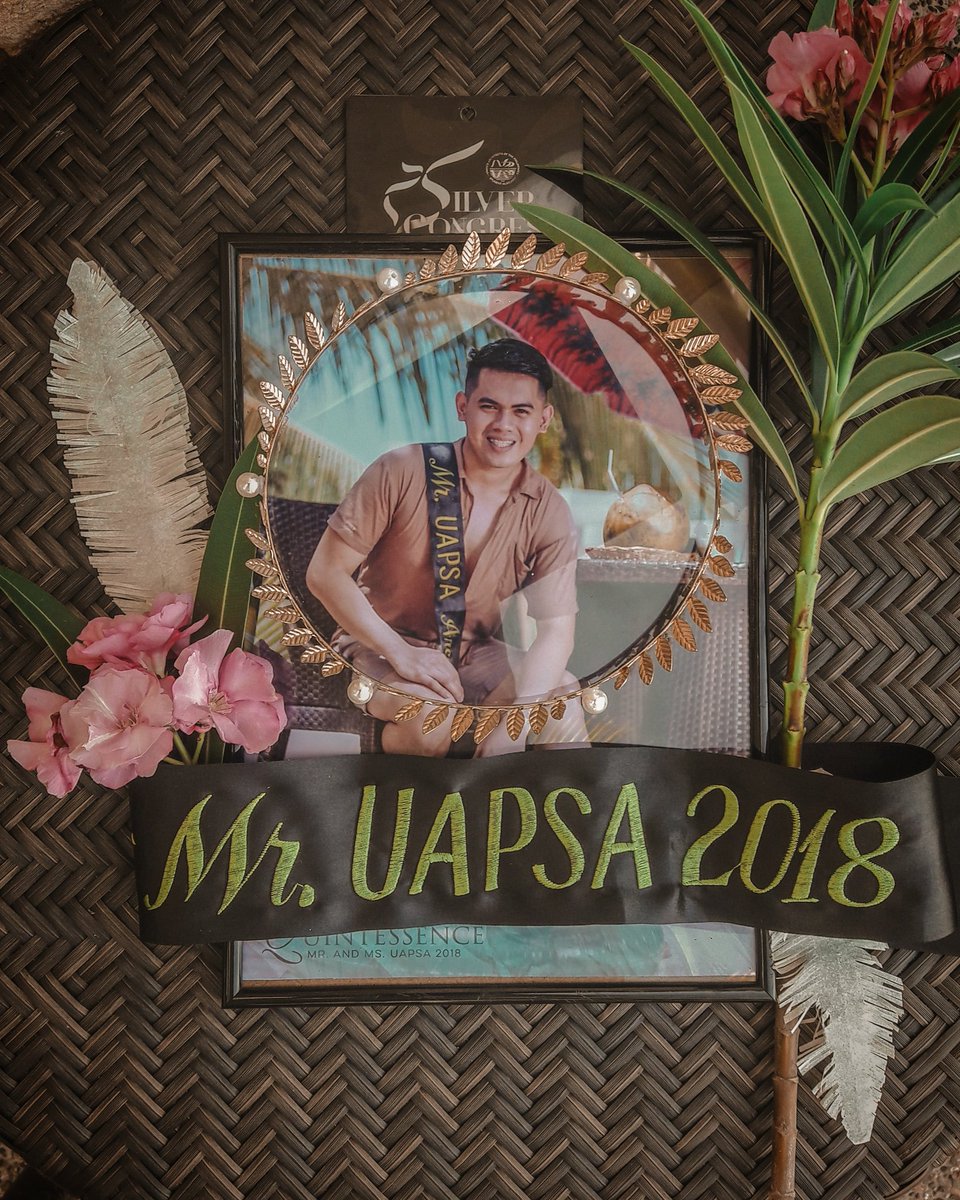 bubbakeitrick's tweet photo. β Mister UAPSA-FEU 2017
β Mister UAPSA Area B 2018
Now, Mister UAPSA 2018! π
Alhamdulillah! May these blessings equip me with confidence as I keep my head held high, and humility to keep my feet on the ground, in shaa Allah!
#SilverCon https://t.co/KLMKqt8wJt
