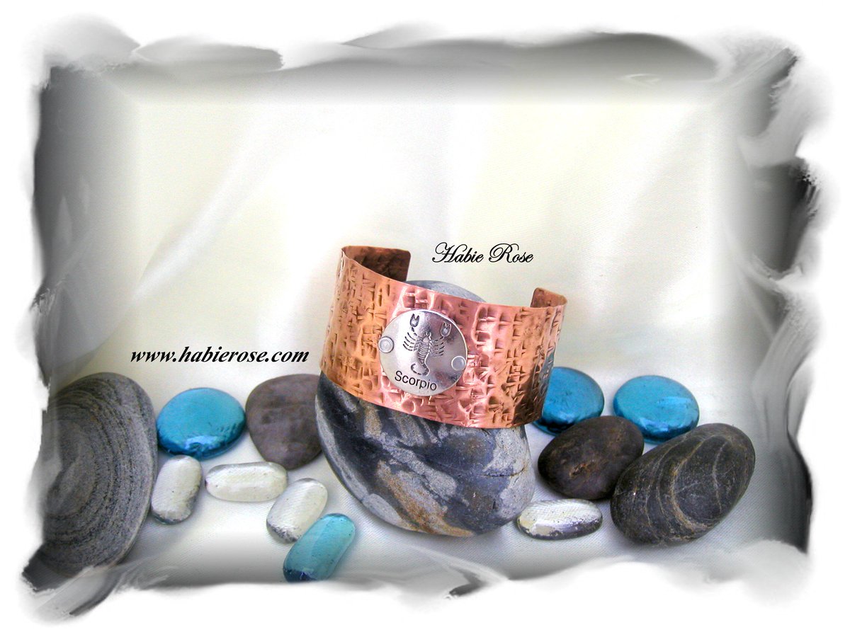 HabieRose's tweet photo. A few of my latest designs...vegan friendly natural cork, hammered copper, torched fired copper... @fashion @handmade @jewelry @designers https://t.co/XfhF8CdOyk