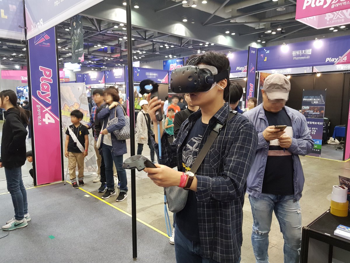 PlayVisualLight's tweet image. #ThrowAnything In #KINTEX
"2018 PlayX4 in Korea"

Check more info is on ThrowAnything !
Steam – store.steampowered.com/app/746660/Thr…

#VRgame #indiegame #HTCvive #Oculus #MR #Steam #Unity #KINTEX #PlayX4