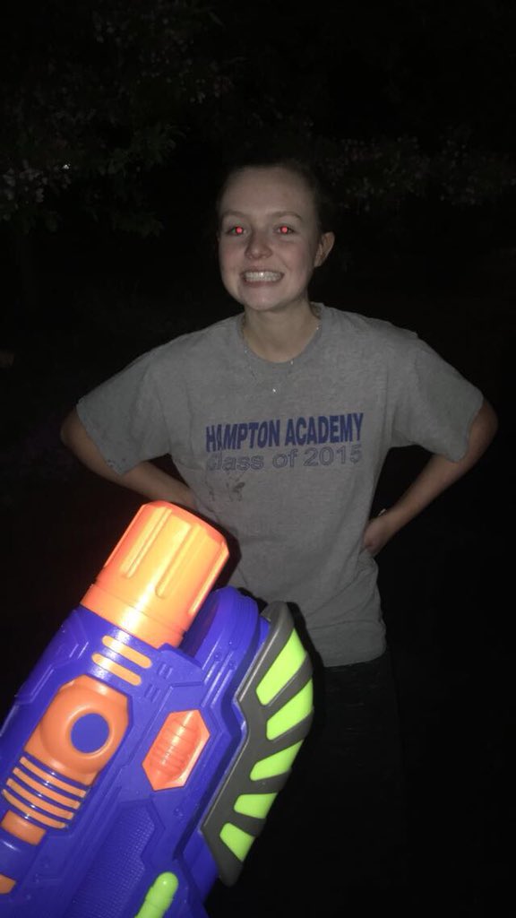 RyanHanson_'s tweet photo. 🎒💸 Round 2 @603_assassin @dimlobes https://t.co/45Dy7lUxCe