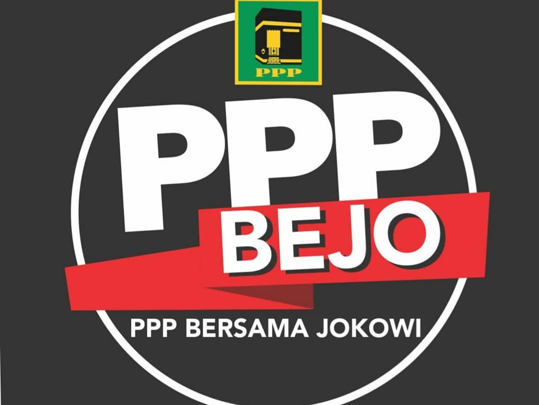 PPPJateng7's tweet photo. Bukti setia cinta Pak Presiden kpd PPP.
Batal hadir dipembukaan Bimtek Nasional DPRD F-PPP se Indonesia karena situasi di Jawa Timur yg tidak kondusif dg adanya beberapa kejadian bom. Akhirnya Pak Presiden menghadiri acara penutupan Bimtek.
#P3ForJokowi
#Romahurmuziy
#PPPJateng7 https://t.co/GvU887vJ9N