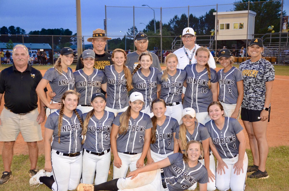 LadyJacketsSB tweet picture