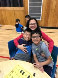 StPeterCES's tweet photo. These mathematicians had a "marvelous" time at #MarvelousMath Great Learning with enthusiastic Thinkers. @julieatonin #CatholicEdWk https://t.co/tGNQaJ7ifn