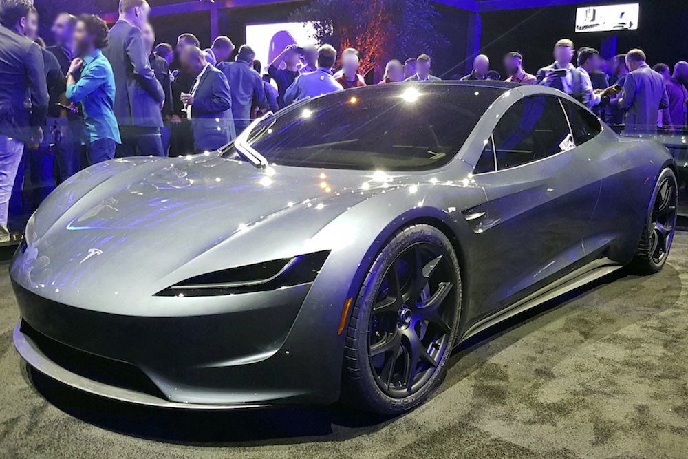 allevaustralia's tweet photo. Tesla just launched its new Roadster – and it’s Awesome! The new Roadster will have the fastest acceleration of any car on the planet, hitting 100 kilometres per hour in just 2 seconds #Tesla #Roadster #ElectricVehicle #ElectricCar #Allelectricvehicles https://t.co/hltlkDTKLg https://t.co/gKr4vX9EDt