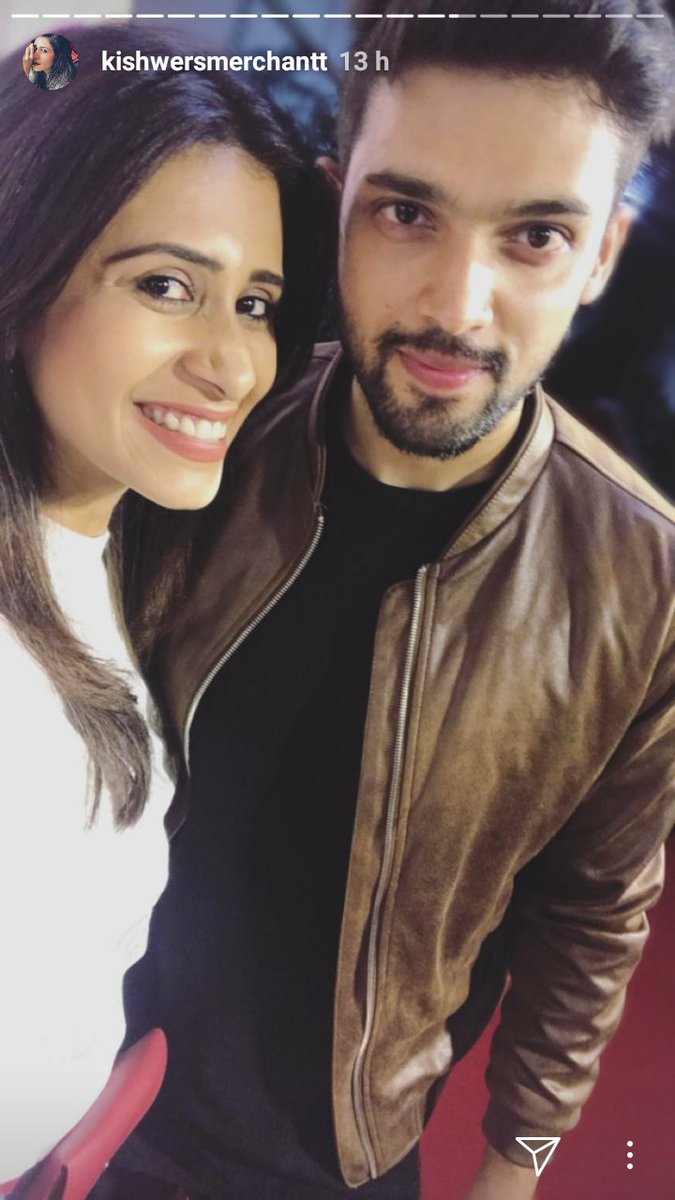 LaghateParthOfc's tweet photo. #KYYFanScreening : @KishwerM #instagramstory โค
The hot mother son duo ๐๐๐โคโคโค https://t.co/YxJsSioLVz