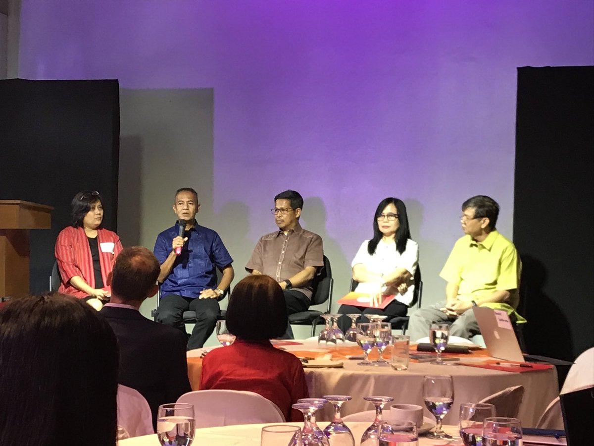 rhodavavila's tweet photo. Congratulations SAFER! - Shared Aid Fund for Emergency Response
“Pilipino para sa kapwa Pilipino” - the country’s first local fundraising consortium led by HRC, @CODE_NGO and CBCP NASSA/Caritas Philippines #saferpinas #safertogether2018 @oxfamph https://t.co/ubbhsLZdmy