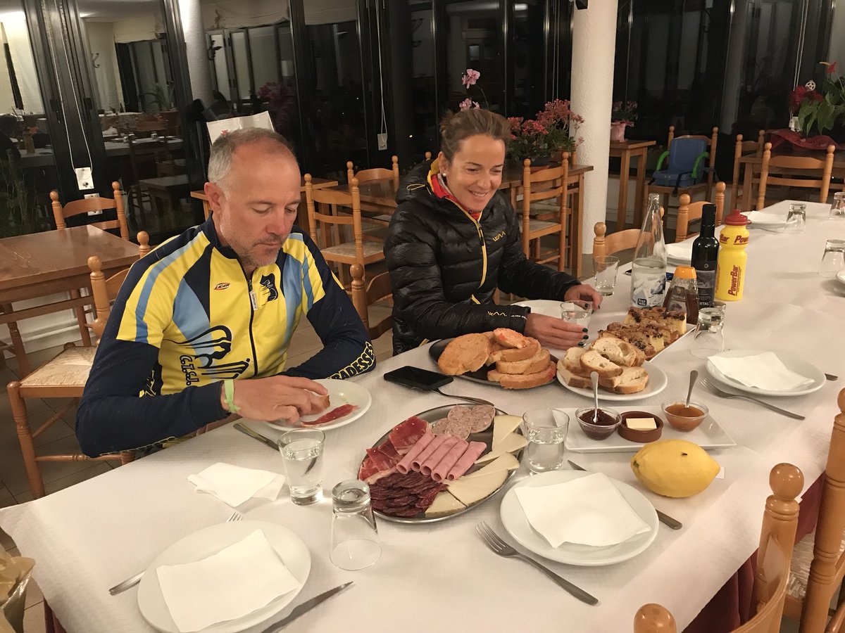 Agafem forces per l’#Etapa3UCM després de fer nit a <a href="/CalPortale/">Cal Portalé Claverol</a> 💪🏻