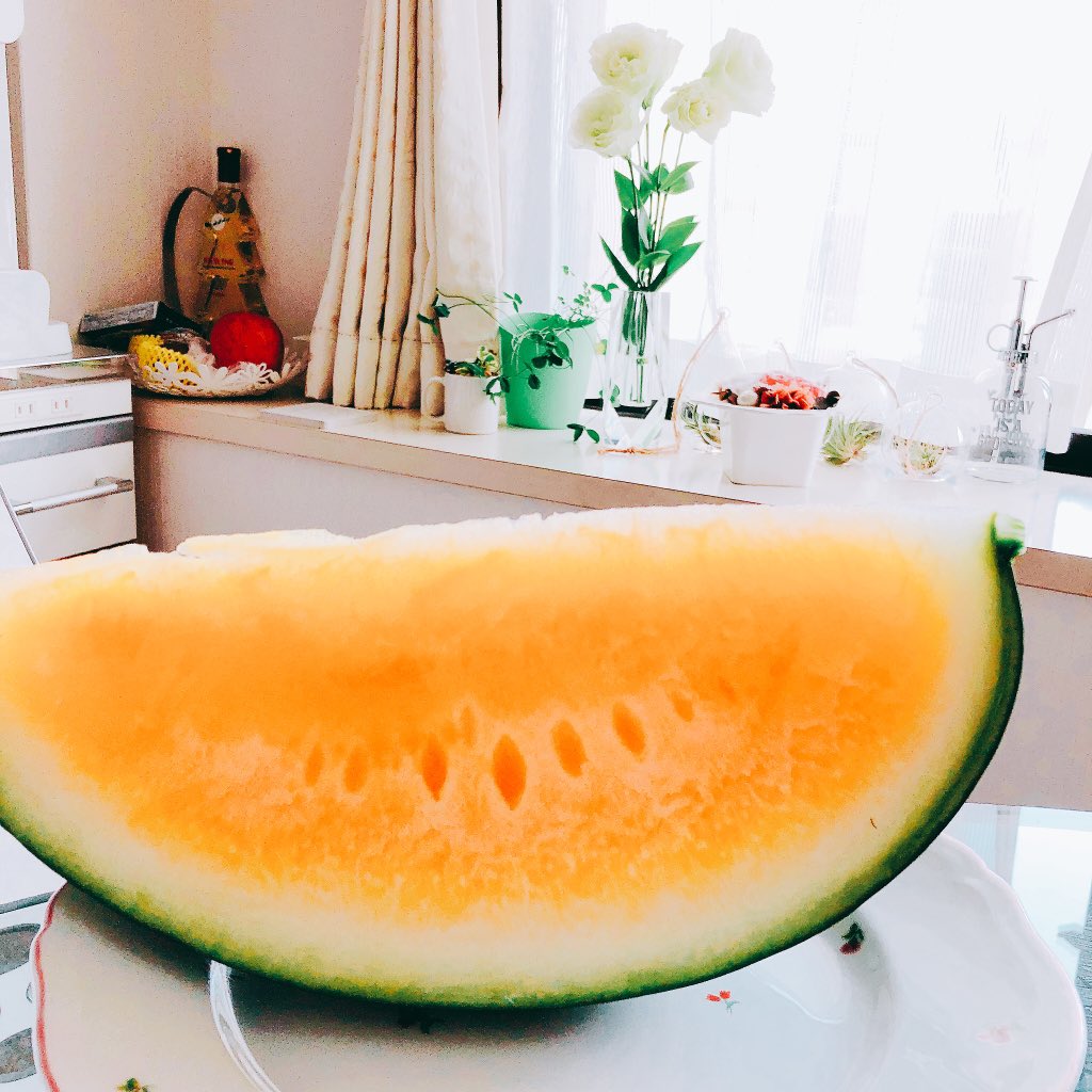 クリームスイカ