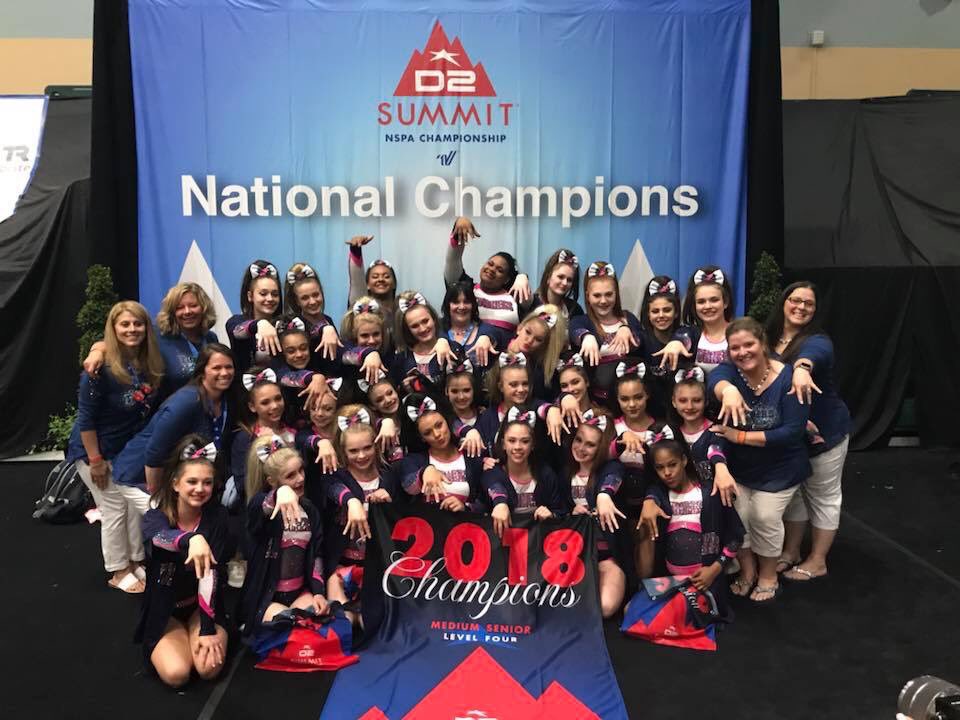 blamberamber's tweet photo. NEVER GETTING OVER THIS!!! Never forget Electric Blue 2017-2018 ⚡️💙 I love you all and we officially made the climb 😭 https://t.co/7DfRZMlU3h