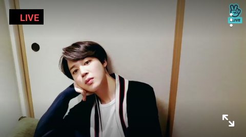 pjmsiiiii's tweet photo. "When you're having a hard time, think of me. You'll be happy." - Jimin  ( VLive 042318)

#IVoteBTSBBMAs @BTS_twt https://t.co/bSwyxrB6Qb