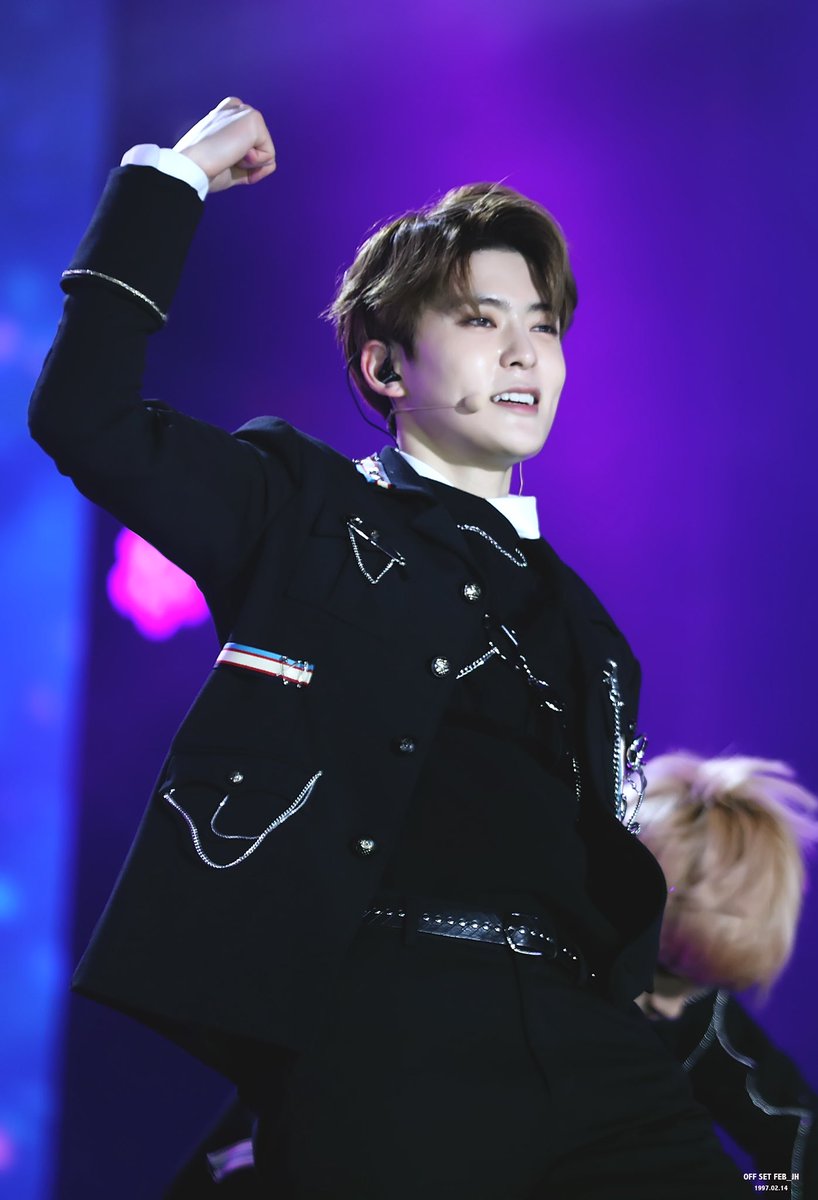 OffSetFeb_JH's tweet photo. [HD]
180512 드림콘서트 
Biggest hit on the stage^🖤
#NCT #재현 #엔시티 #NCT2018 https://t.co/26QNKjFLU9