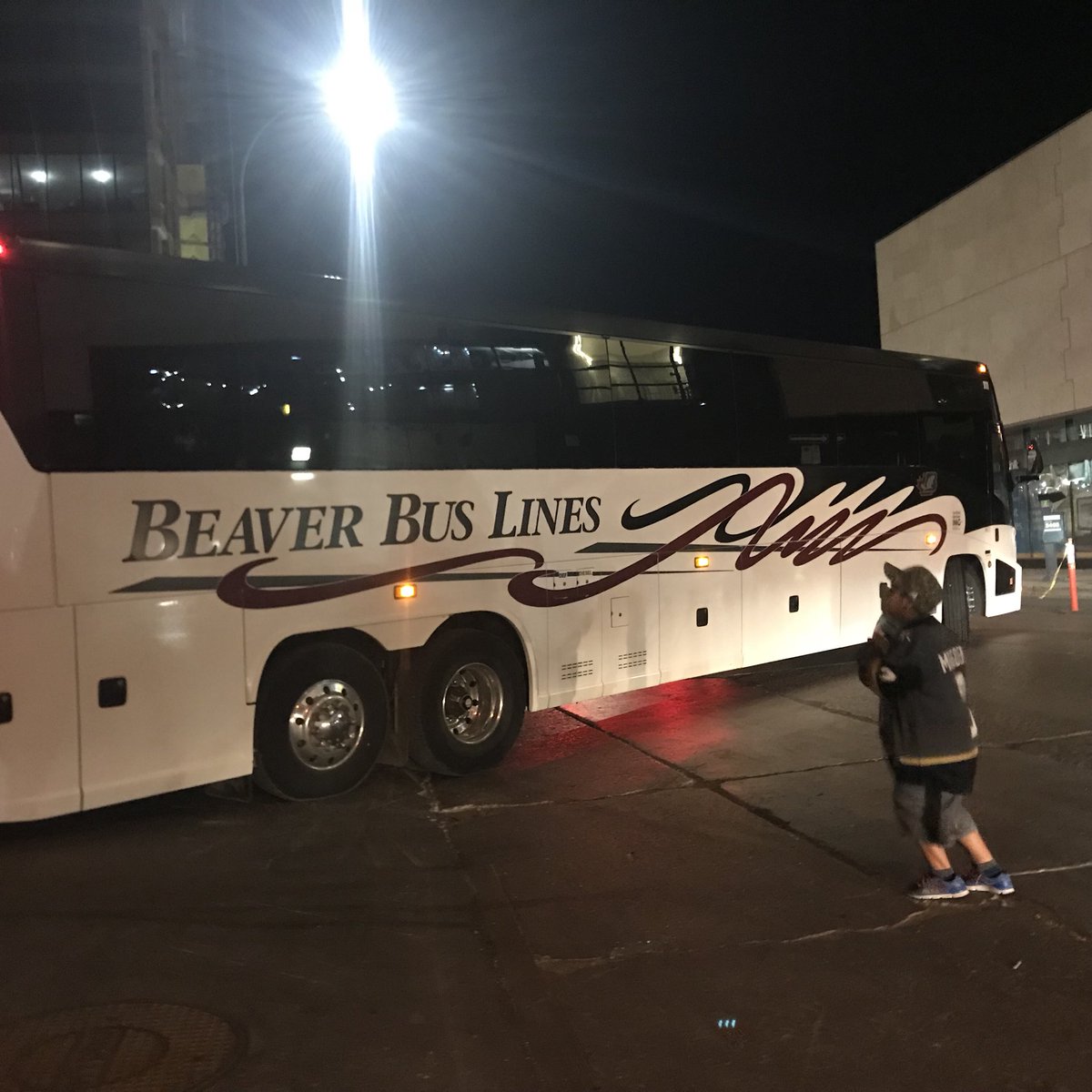 rachellbrown's tweet photo. She was able to fist pump @ForeverFleury when they were leaving the ice but this was her waiting outside the @bellmtsplace @GoldenKnights please make time for this fan #Keeli Marsden #WinnipegsbiggestKnightsFan https://t.co/5MXQ2z4WKs