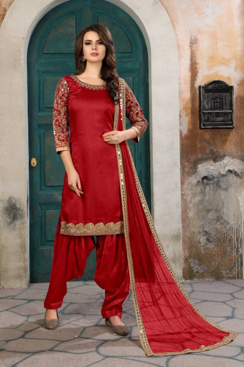 ukandaazfashion's tweet photo. Buy eid Wear Hand Embroidered Art Silk Cardinal Red Patiala Suits online @AndaazFashionUS
#eiddresses2018 #womenstyle #eidsuits #red #patialasuits
Shop Now: https://t.co/oepNNbOdpc https://t.co/InEwV77vJE