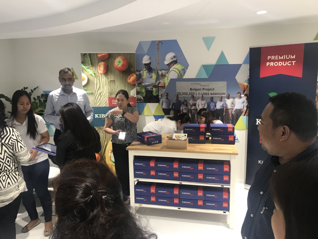 fionaliddell3's tweet photo. Massive thank you to @kibsonsllc UAE for the support with our wellbeing initiative for #HSEWEEK #SNCLAVALIN #WELLBEING free fruit snack boxes for our Dubai staff @SNCLavalin @InsideAtkins @fgouldconnect https://t.co/FvSEczIJcN