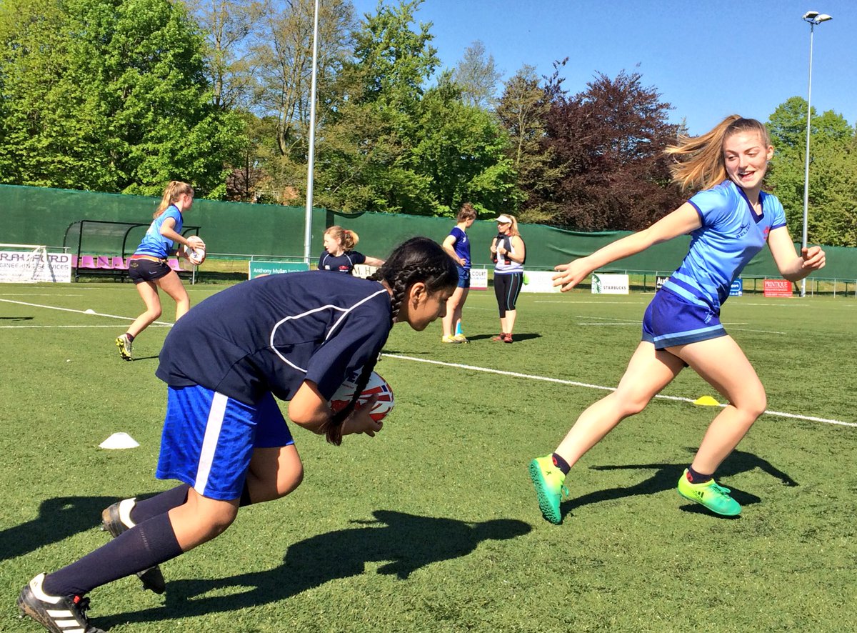 MohawksTouch's tweet image. So excited that we have a growing number of ladies training with us now from youngsters giving touch rugby a go to Mums who haven’t played sport since school - and all loving it! You go girls 🙌 #O2TouchForAll #O2Touch #ThisGirlCan 💪 🏉 🏃🏽‍♀️