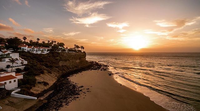 Eine fantastische Reise neigt sich langsam dem Ende zu! Es waren vier fantastische Tage mit viel Erholung, kühlen Drinks, tollen Gesprächen und der einen oder anderen Tanzeinlagen! DANKE an unsere Spanienflieger! Sie kamen als Hörer und gehen als Freunde… ift.tt/2rHbBIO