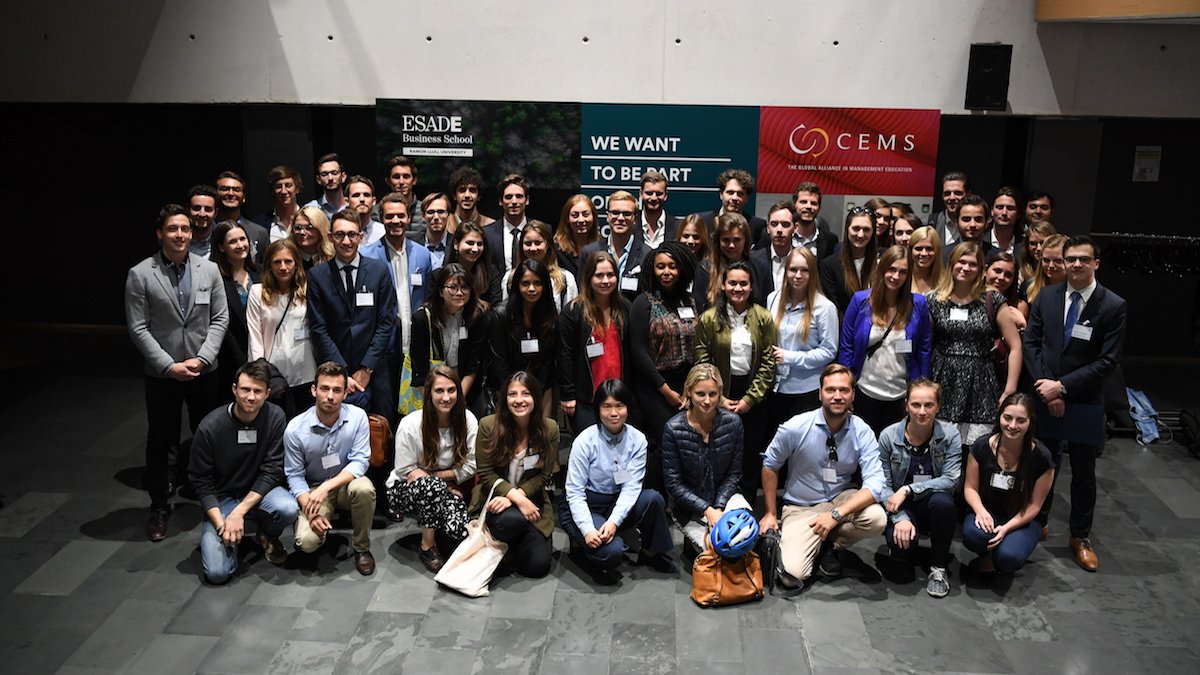Esade's tweet photo. #ESADEnews: Future leaders gathered in our campus to join the call for action to address the #GlobalClimateChallenge - https://t.co/PrczZZ25T3

#CEMSgoesgreen https://t.co/qr7lmeiMxT