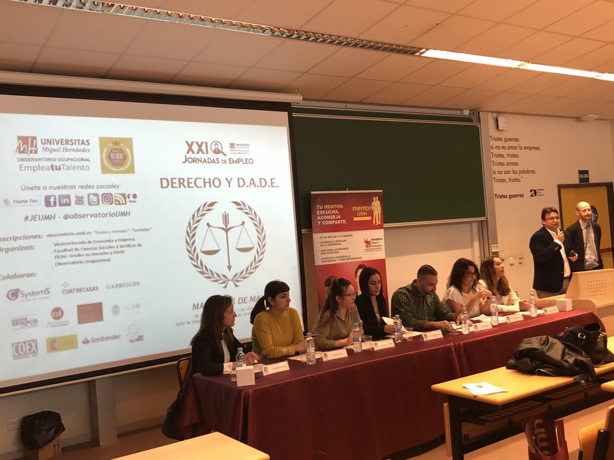 Maf_UMH's tweet photo. Interviene Lucia Ruz como representante de estudiantes del Máster en asesoría Fiscal en Jornadas de Empleo de #Derecho y #DADE organizadas por el @observatorioumh https://t.co/IBEvhzAO4n