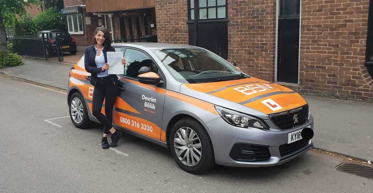 Big congratulations Serap, passed with only 1 fault.😱 Happy and safe driving. 🎉😊