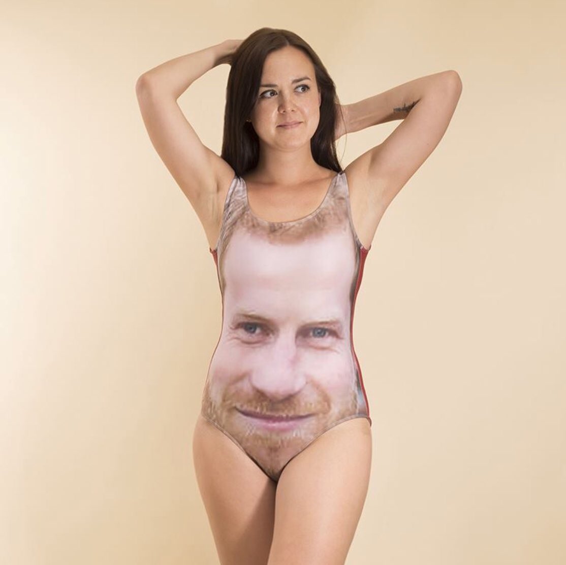 mannys's tweet photo. Some people go to extreme lengths to get some #GingerMinge #RoyalWedding #PrinceHarry https://t.co/CtLLywlwUF