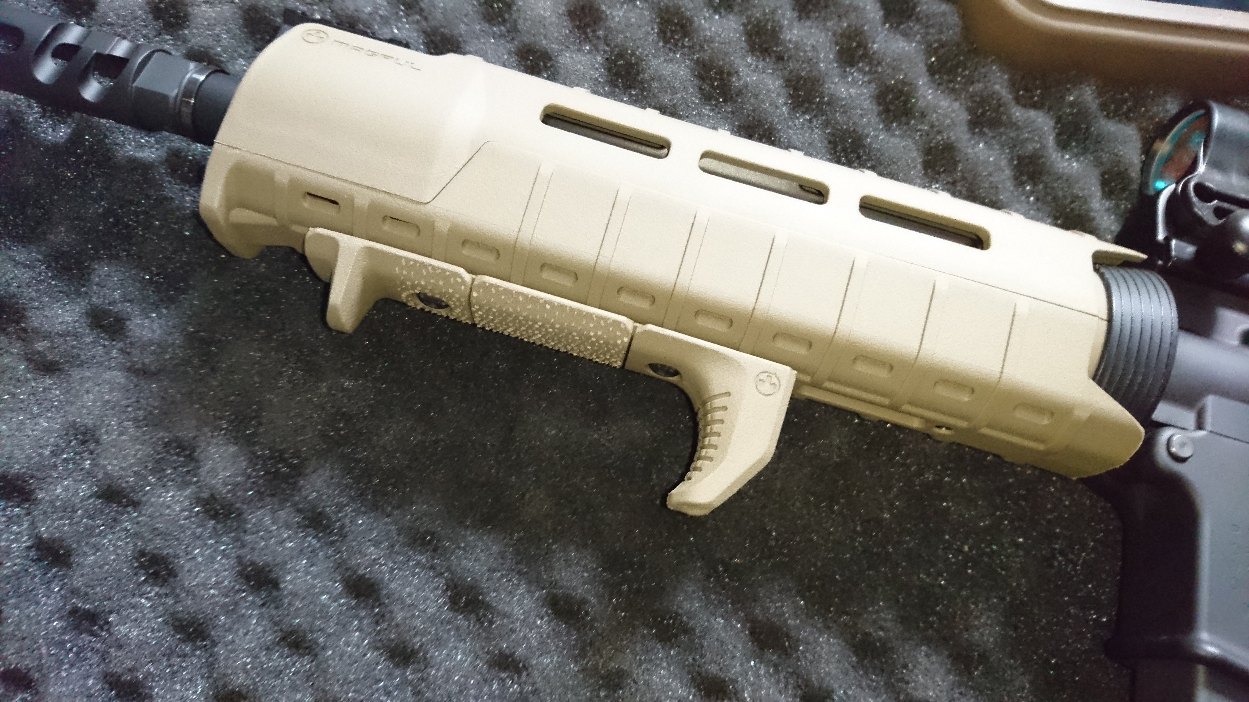 MAGPUL SL ハンドガード - フォートレス WEBショップ