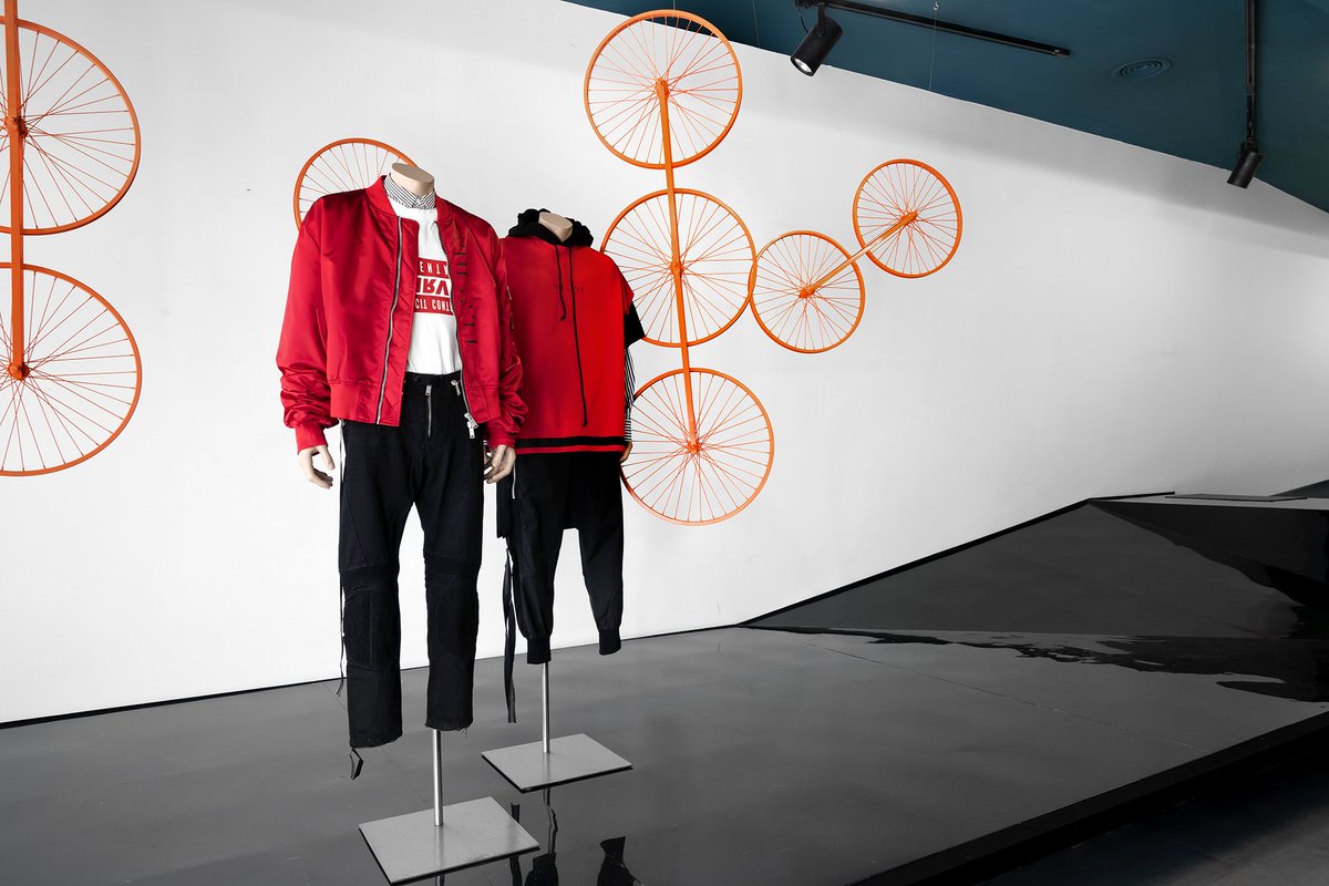 wrongweather's tweet photo. The ever-changing window display of Wrong Weather now is more interactive. Shop the style on display here! https://t.co/6DbgoV7QHd #wrongweather #unravelproject #windowdisplay https://t.co/FvUt2V6mjR