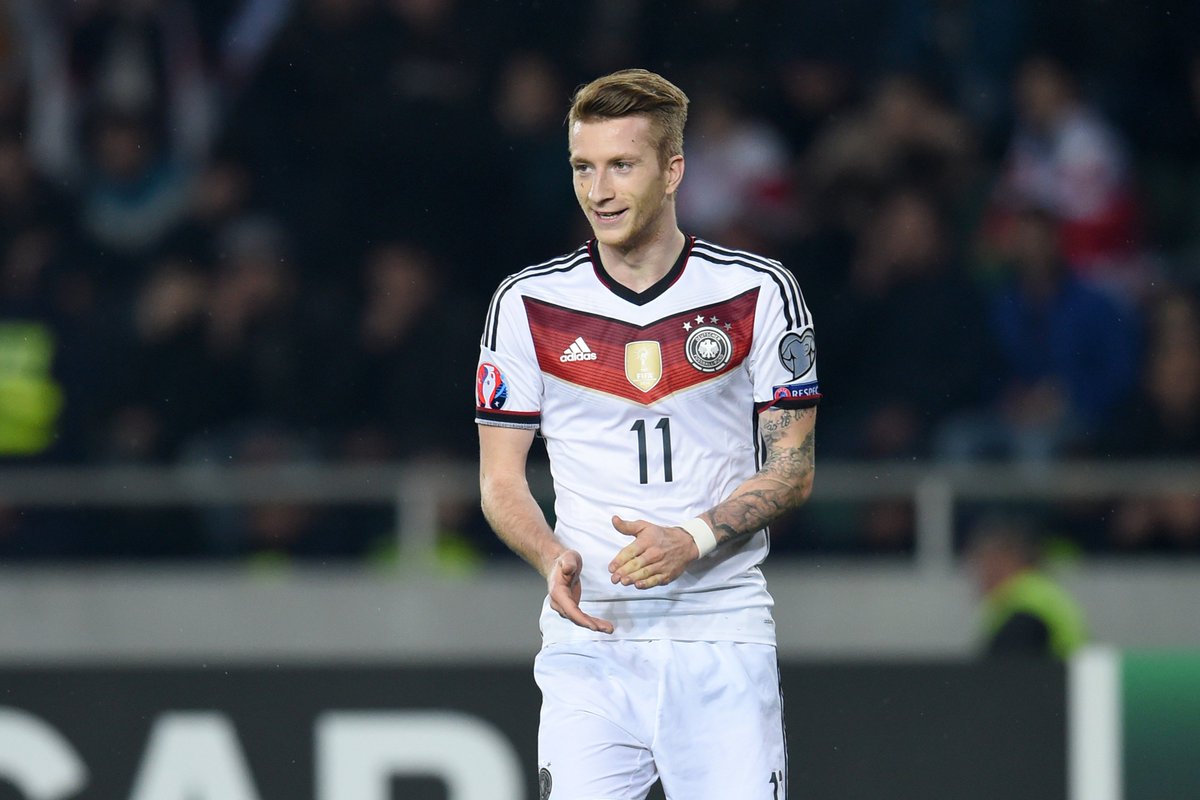 🇩🇪 Marco #Reus ist dabei! 

Bundestrainer Joachim #Löw hat <a href="/woodyinho/">Marco Reus</a> in den vorläufigen #WM2018-Kader berufen! <a href="/DFB_Team/">DFB-Team</a>