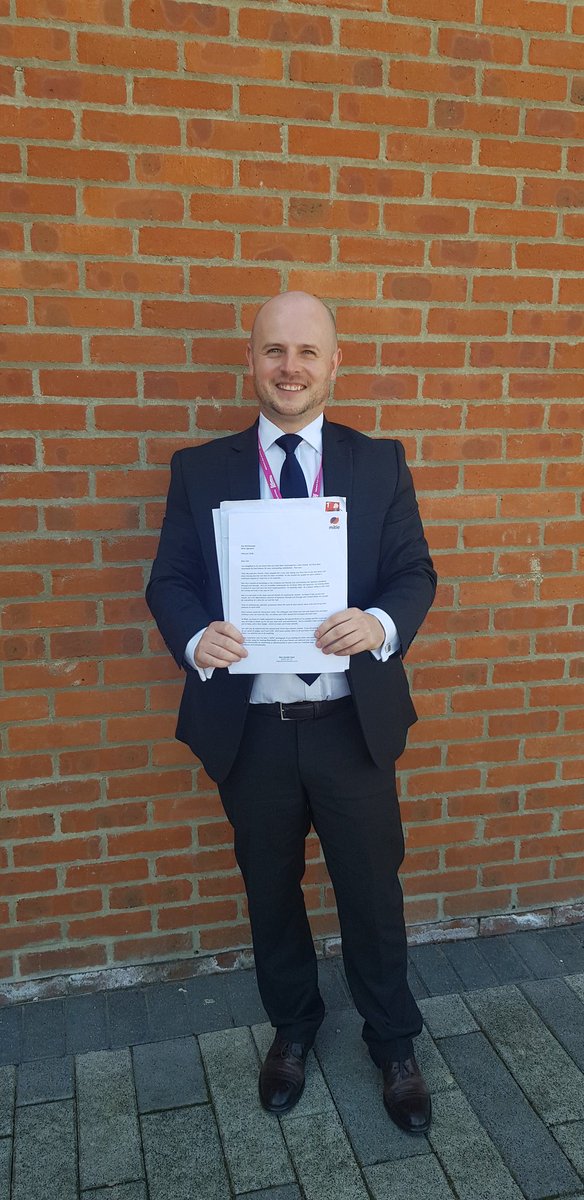 oliver_dear67's tweet photo. Massive congratulations to this guy for (can you believe it) his first Mitie Star! #TheMitieDan #Signature #firstofmany https://t.co/WRMOA80OjN