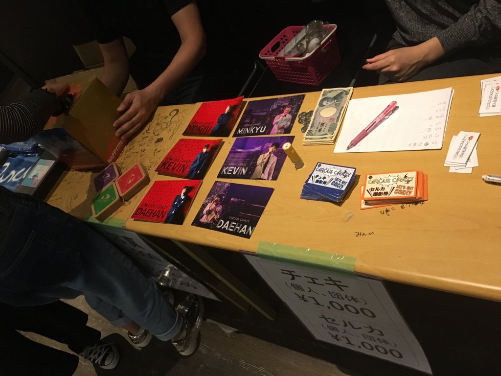 OnOffScreenBlog's tweet image. Guest Post by Miranda Larsen (@acaotaku): "Affective Hoarding" onoffscreen.wordpress.com/2018/05/15/gue…