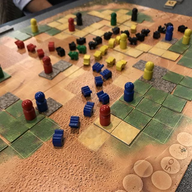 thegamesplainer's tweet image. Game 289/2018 #anotheryearofgames #oasis  #uberplay #bgg #boardgames #boardgamenerd #boardgamesofinstagram #tabletopgames #gamenerd #hillsboardgameclub ift.tt/2GhTZb7