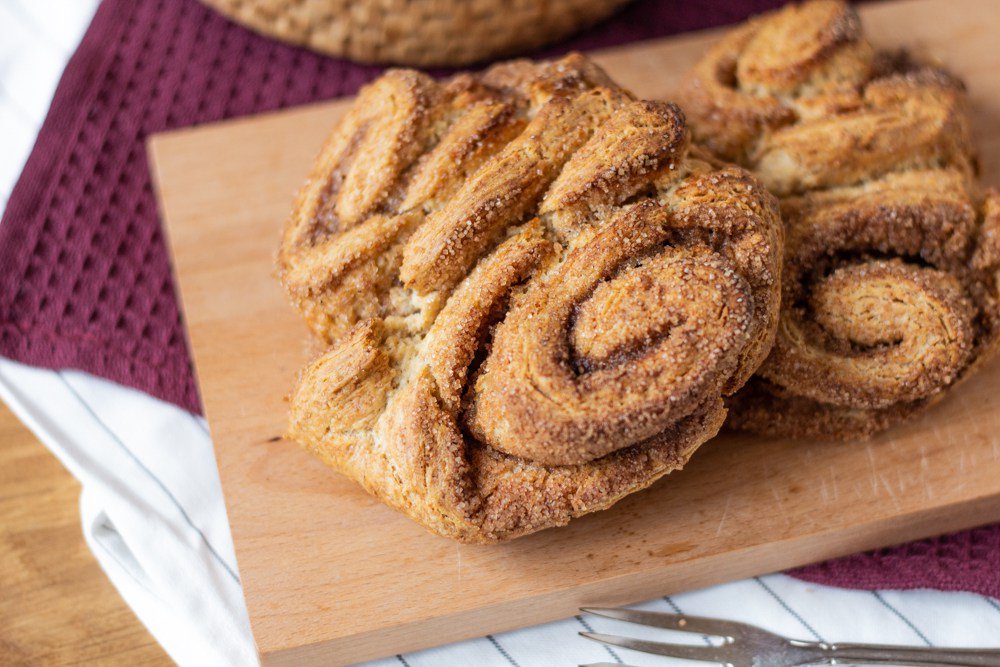 Dinkel Franzbrötchen Einfach Herlich antonellasbackblog.de/dinkel-franzbr…