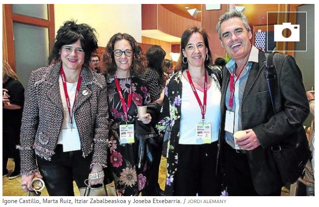 bitubicomunica's tweet photo. Resumen de la segunda jornada de #innobi18, evento organizado por https://t.co/QWBFNs5I8a y @eventosfera. En la imagen, @bitubicomunica flanqueadas por @DraRetail y @markintero (imagen de #lamirilla) #innovabilbao #comunicación #bilbao https://t.co/AyBCdJ0BgT https://t.co/hPc8H9uFc0