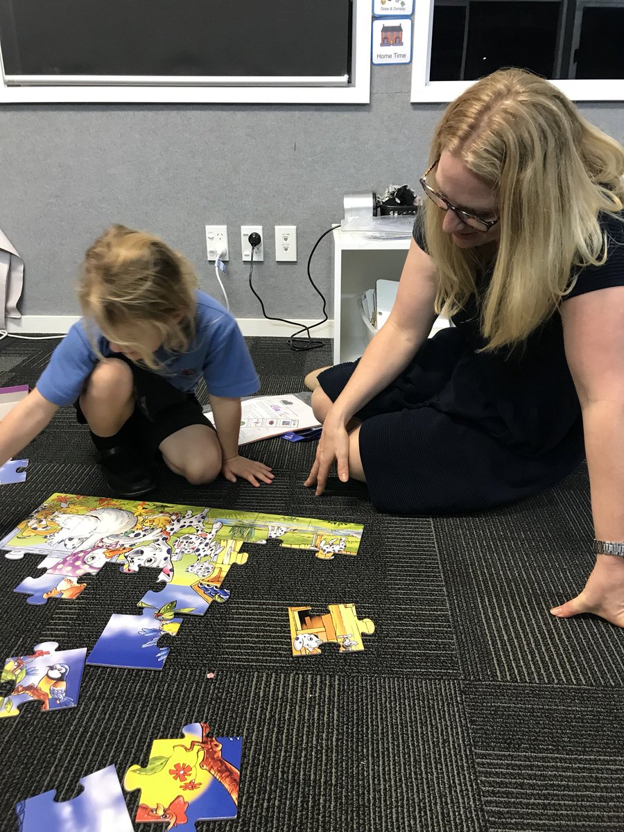 StonefieldsSch's tweet photo. Taking time to play and learn new games #learnerledconferences https://t.co/2hIpAHMQMP