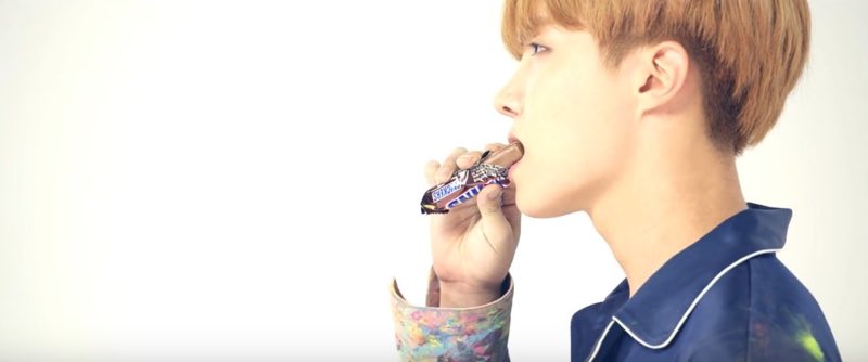 The chocolate bar Hoseok ate in the WINGS short film MAMA.In the LOVE YOURSELF Highlight Reel, there’s a chocolate bar left next to young Hoseok(presumed to be left there by his mother)So what did he receive in return for the chocolate bar from the magic shop?