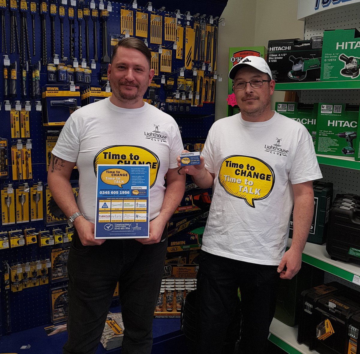 ChandlersBS's tweet photo. Our #Petworth staff getting behind our bid to make all #builders aware of the Construction Industry Helpline  Some 55% of #construction workers have had mental health issues so grab a helpline card. Remember 1 for you 1 for a mate https://t.co/f9ljcCtenl  #MHAW18 @LighthouseClub_ https://t.co/VbaCnkzcBf