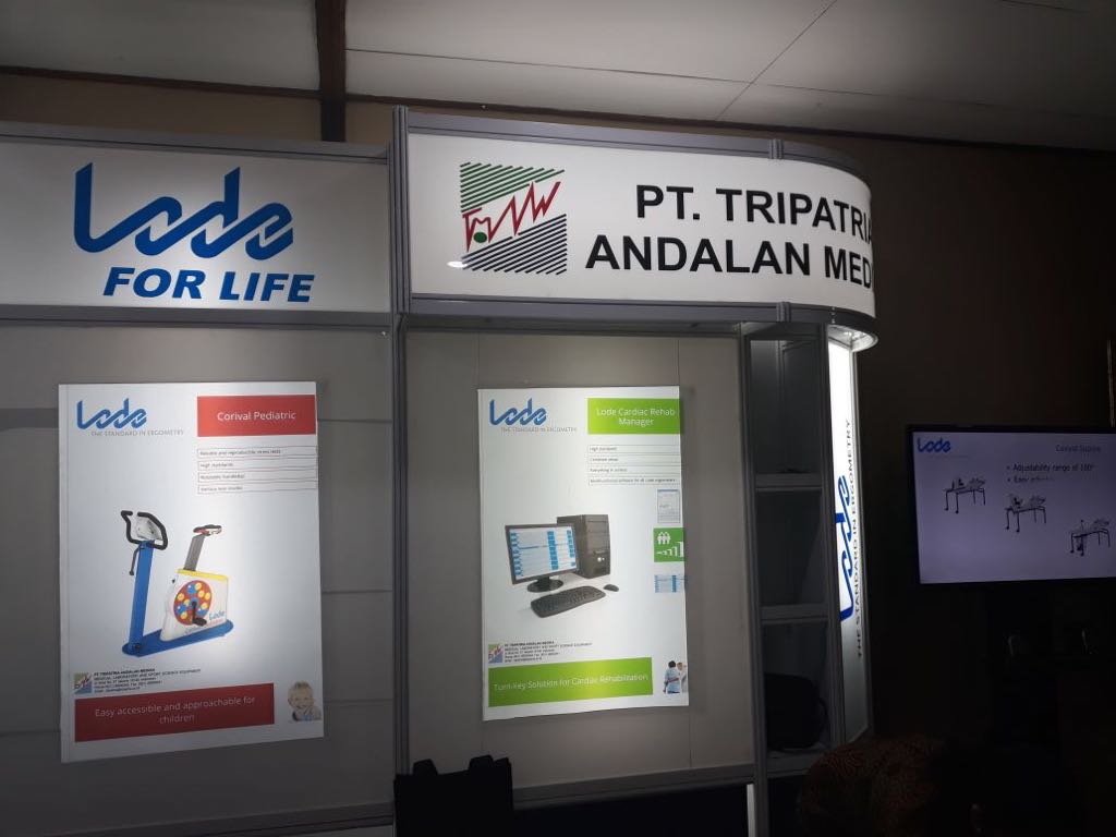 Lode_Ergometry's tweet photo. Lode in Jakarta! A thanks to our local distributor #ptTripatria for representing our brand at the InaPRevent 2018 #cardiacrehabilitation #Corival #cpet https://t.co/GzvZMqI8aj